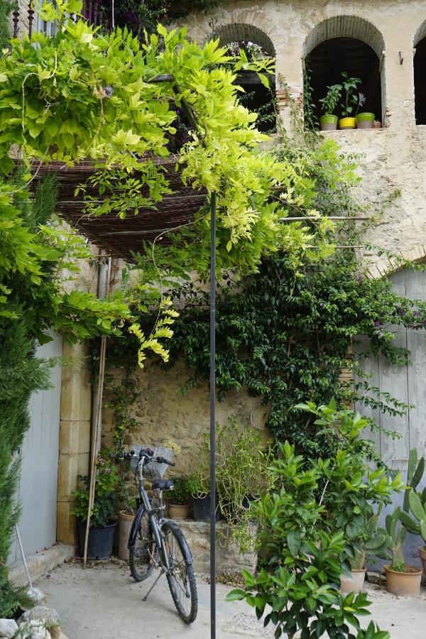 Can Tando Restored Catalan Old Barn To Enjoy Peaceful Rural Simplicity Sant Jordi Desvalls Exteriér fotografie